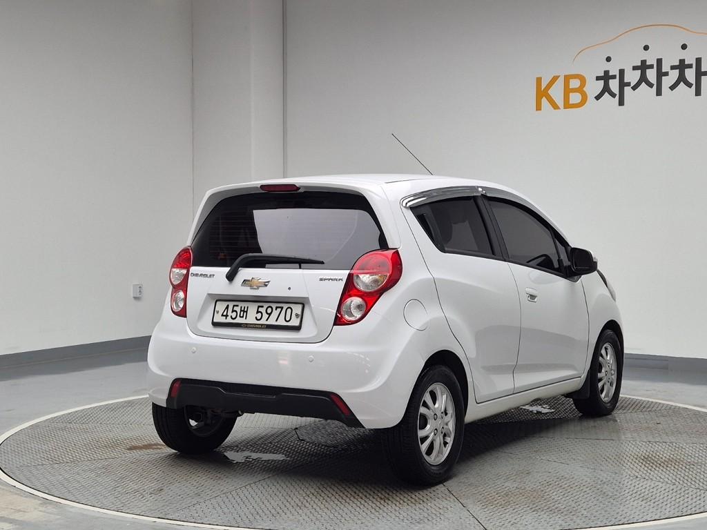 Chevrolet Spark LS+ Gasoline 4