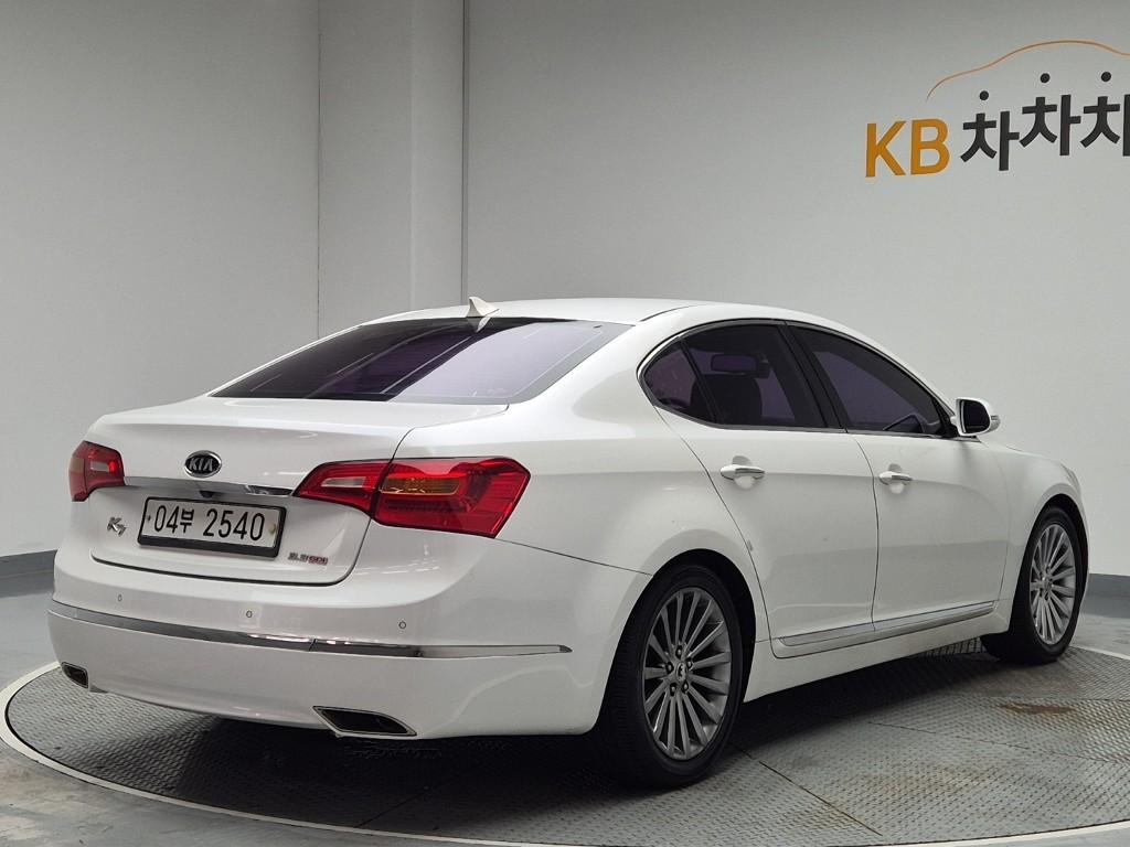 Kia K7 Prestige Luxury 3.0 LPI 4
