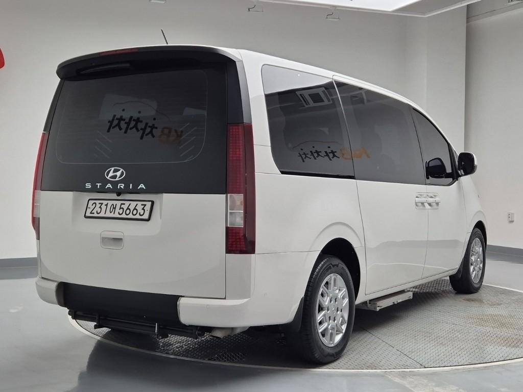 Hyundai Staria Modern LPG 3.5 Tourer 4