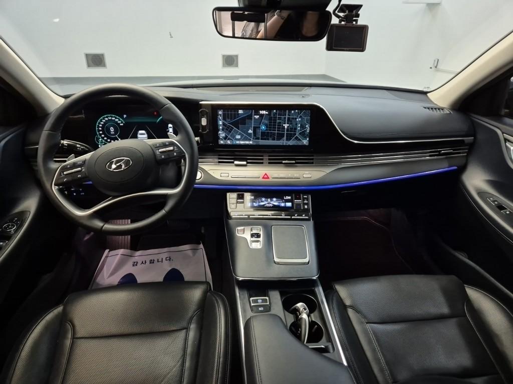 Hyundai Grandeur IG Premium Choice Smartstream G2.5 8