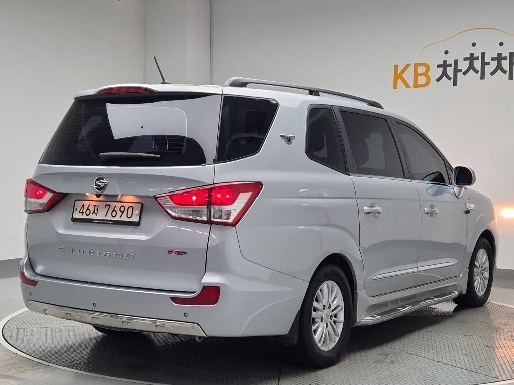 KG Mobility (Ssangyong) Korando TX Plus 2.2 9 Seater 4WD - фото 3