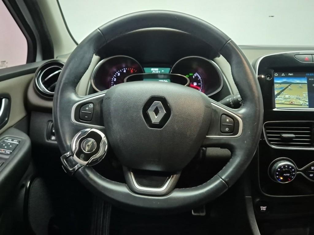 Renault Clio Samsung Intense 1.5dCi 10