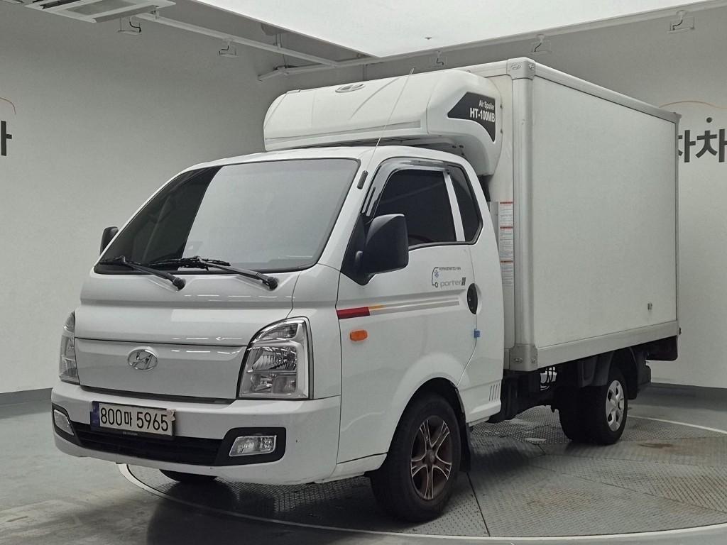 Hyundai Porter II Super Cab Super-Frozen Truck Long Wheelbase Super Cab