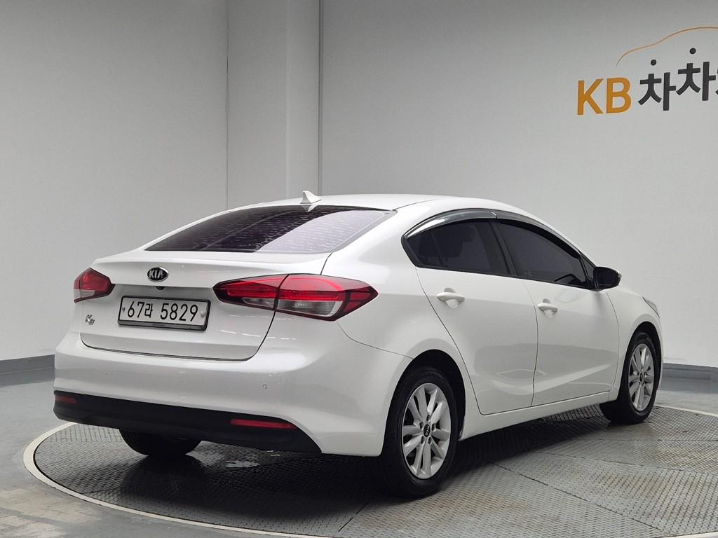 Kia K3 Trendy Gamma 1.6 GDI 4