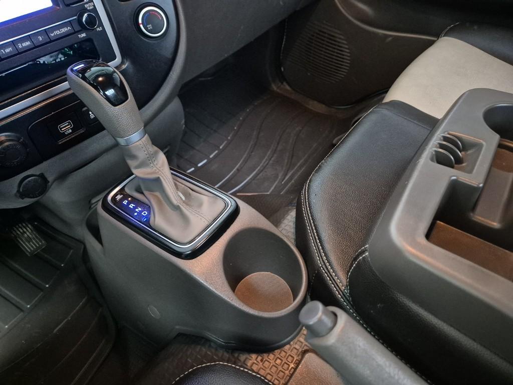 Hyundai Porter II Long Wheelbase Style Long Wheelbase Super Cab 8