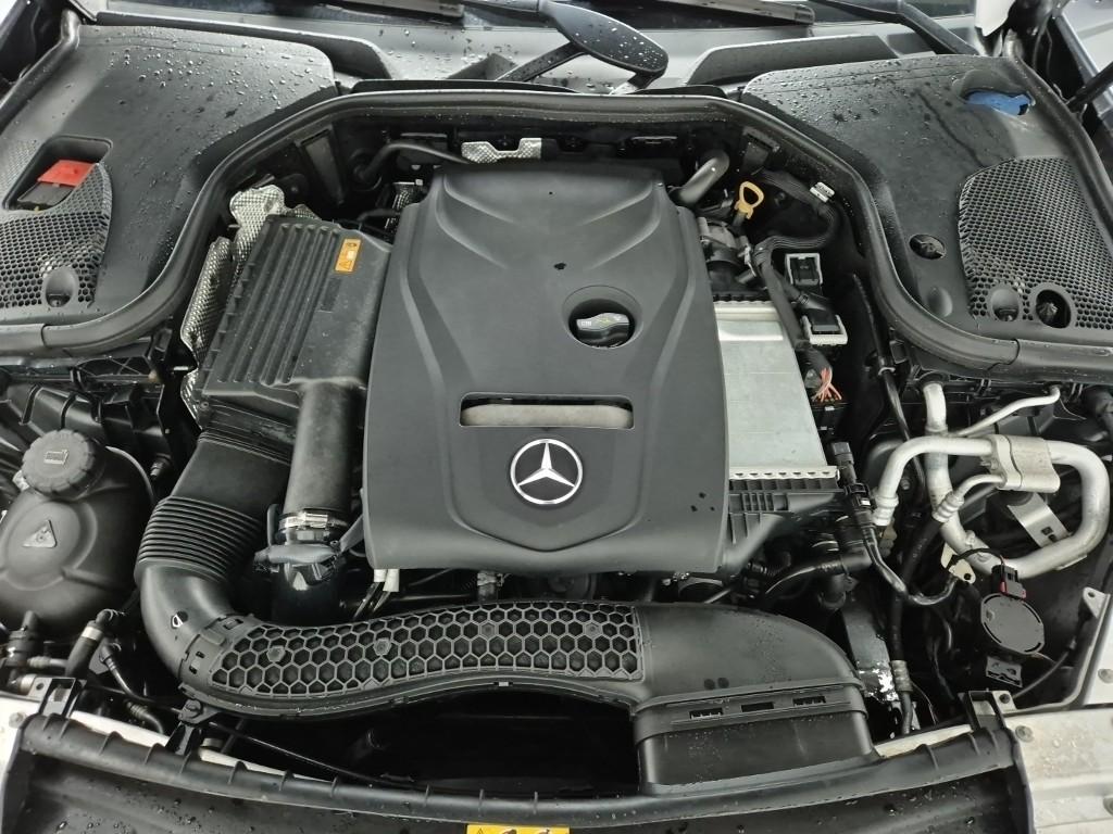 Mercedes-Benz E-Class 5 Generation Avantgarde E300 — фото 5