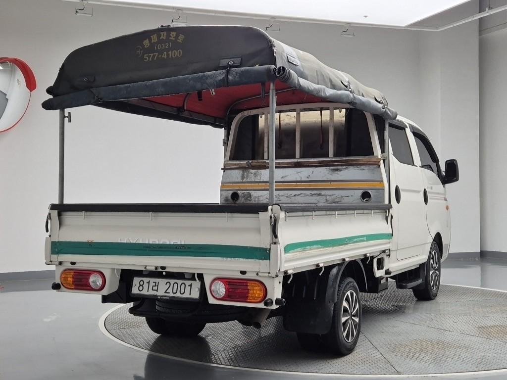 Hyundai Porter II Long Wheelbase Smart Long Wheelbase Double Cab 4