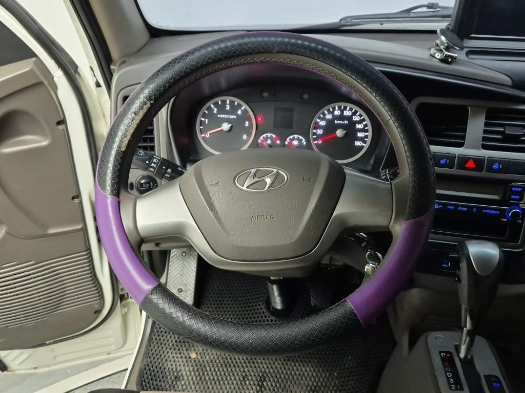 Hyundai Porter II Long Wheelbase Smart Long Wheelbase Double Cab 9