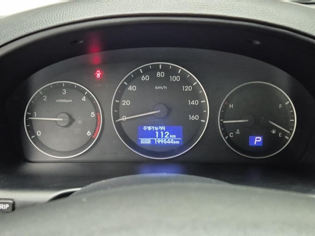 Hyundai Starex Grand Smart 2.5 VGT/ WGT Wagon 7