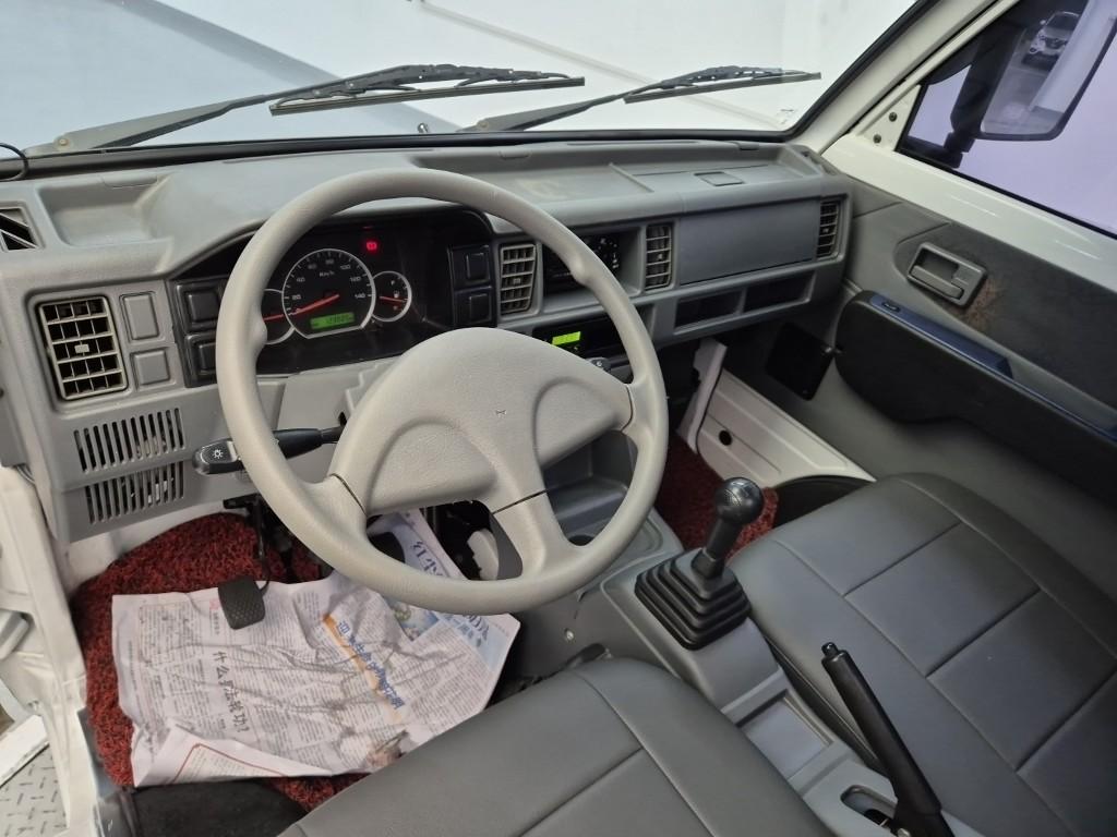 Chevrolet Labo New Deluxe Long Cargo 7