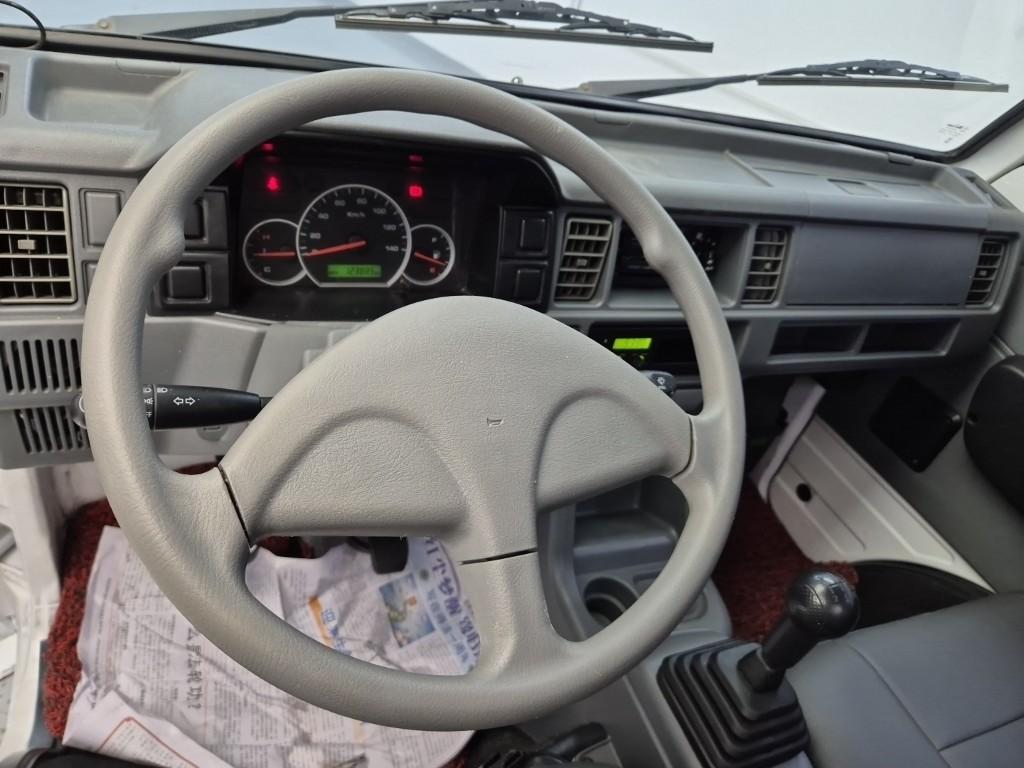 Chevrolet Labo New Deluxe Long Cargo 9