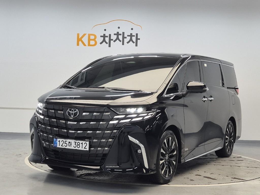 Toyota Alphard 2.5 HEV AWD 2