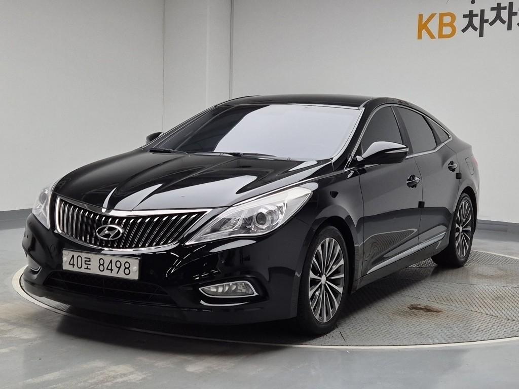 Hyundai Grandeur HG Exclusive HG 300 2