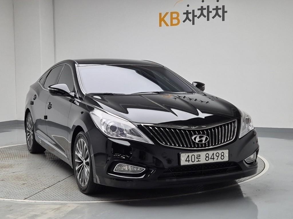 Hyundai Grandeur HG Exclusive HG 300 5