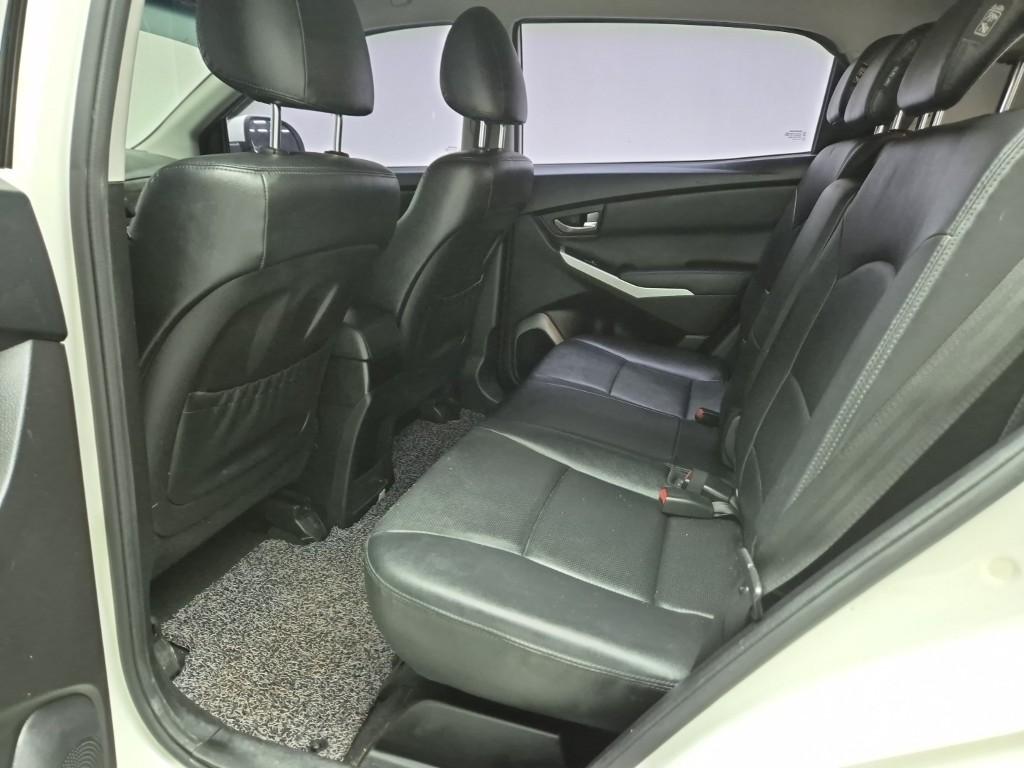 KG Mobility (Ssangyong) Korando New C RX Premium 2.2 AWD - фото 12