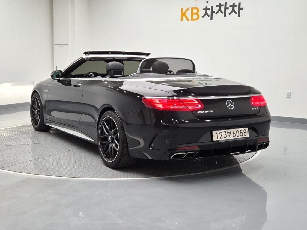 Mercedes-Benz S-Class S63 AMG 4MATIC Cabriolet 3