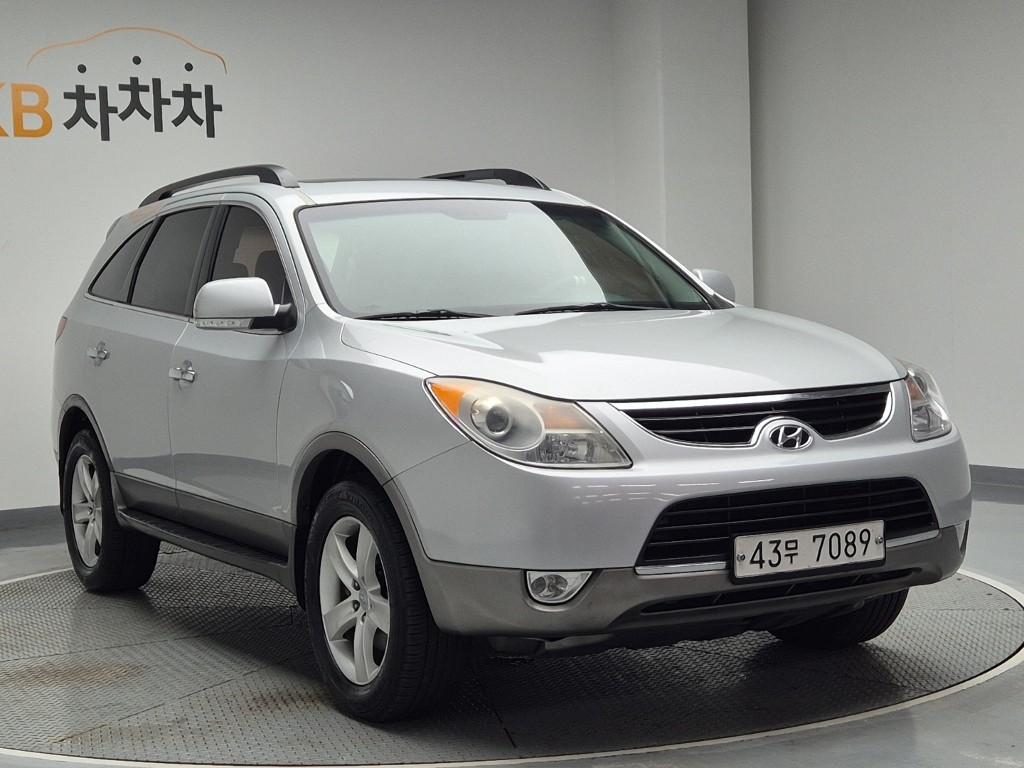 HYUNDAI Veracruz Diesel 2WD