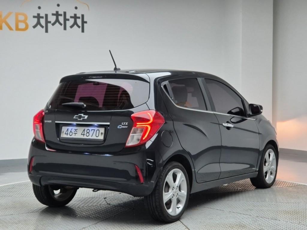 Chevrolet Spark The Next 1.0 Gasoline 4