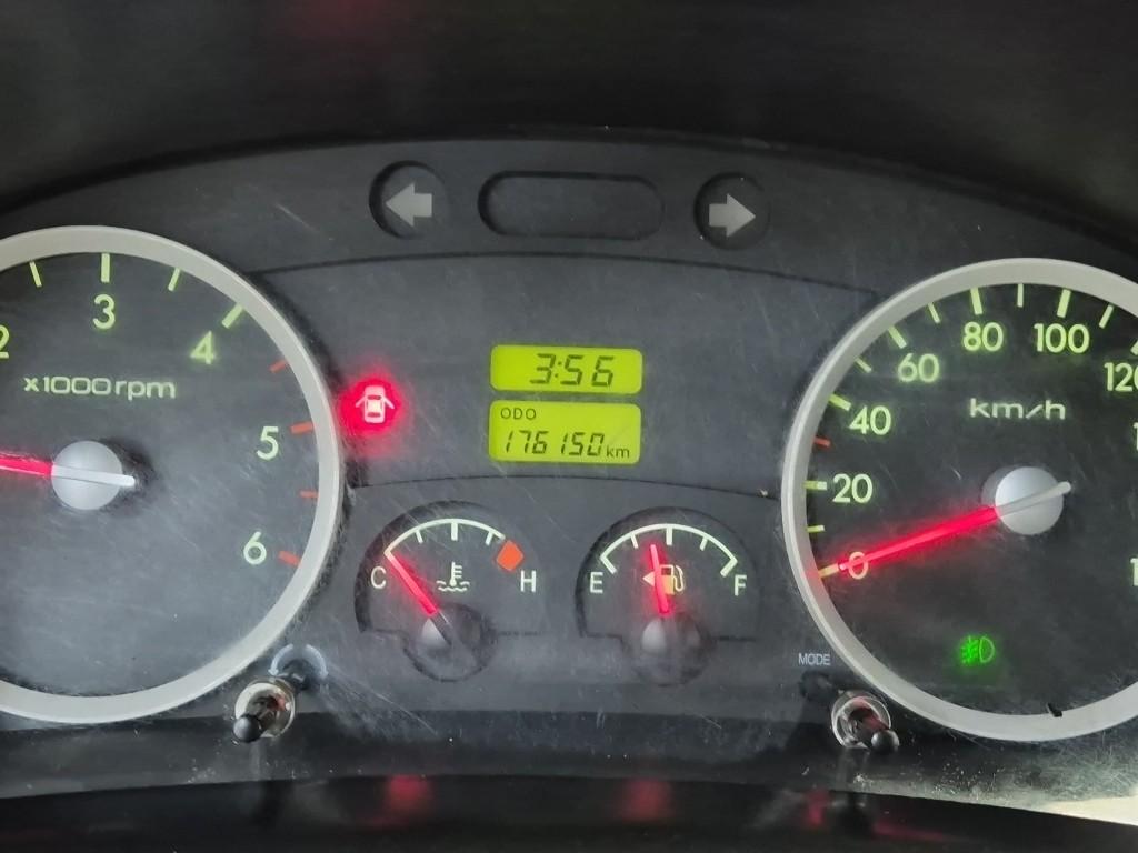 Hyundai Porter II Super Cab Refrigerated Truck Long Wheelbase Super Cab 6