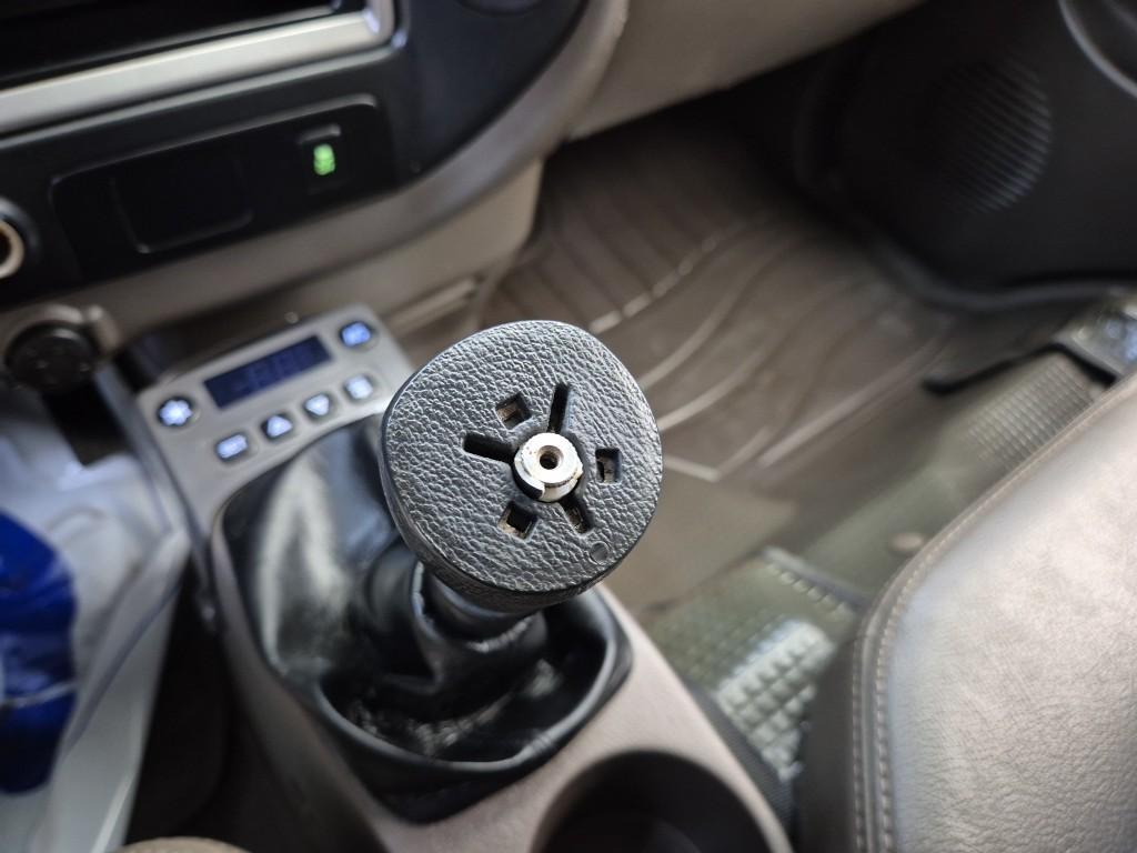 Hyundai Porter II Super Cab Refrigerated Truck Long Wheelbase Super Cab 8