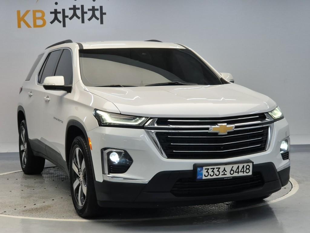Chevrolet Traverse 2023 photo 4
