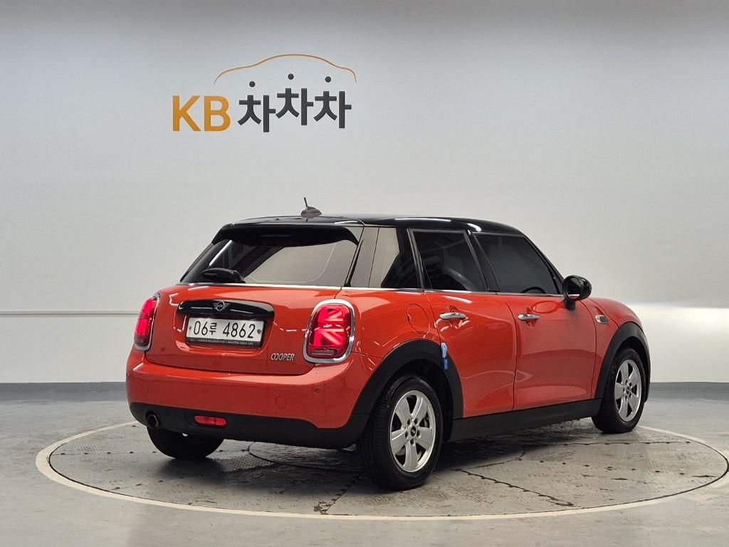Mini Cooper 2019 photo 3