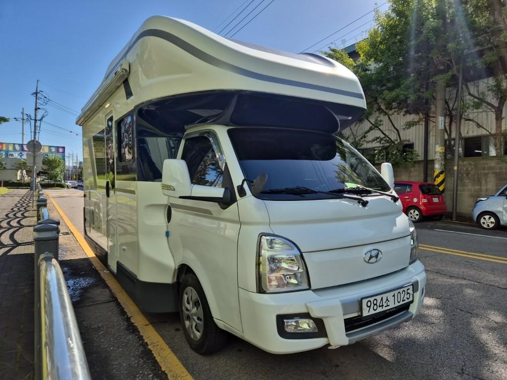 Hyundai Porter II Deluxe Extended Type 5