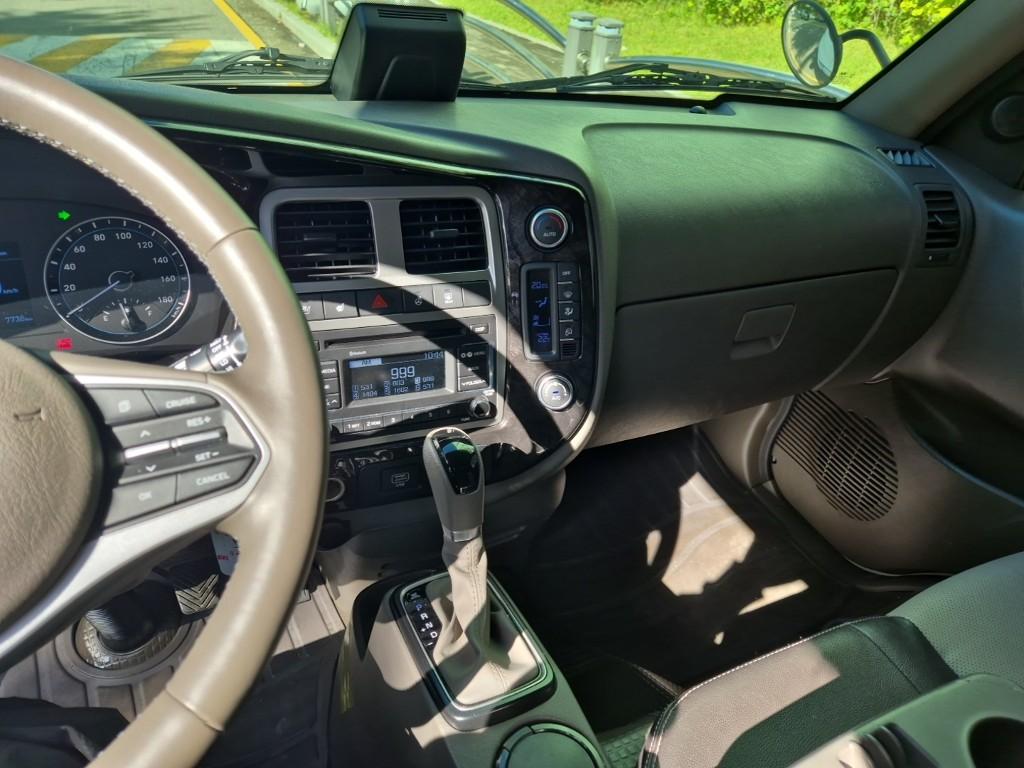 Hyundai Porter II Deluxe Extended Type 10