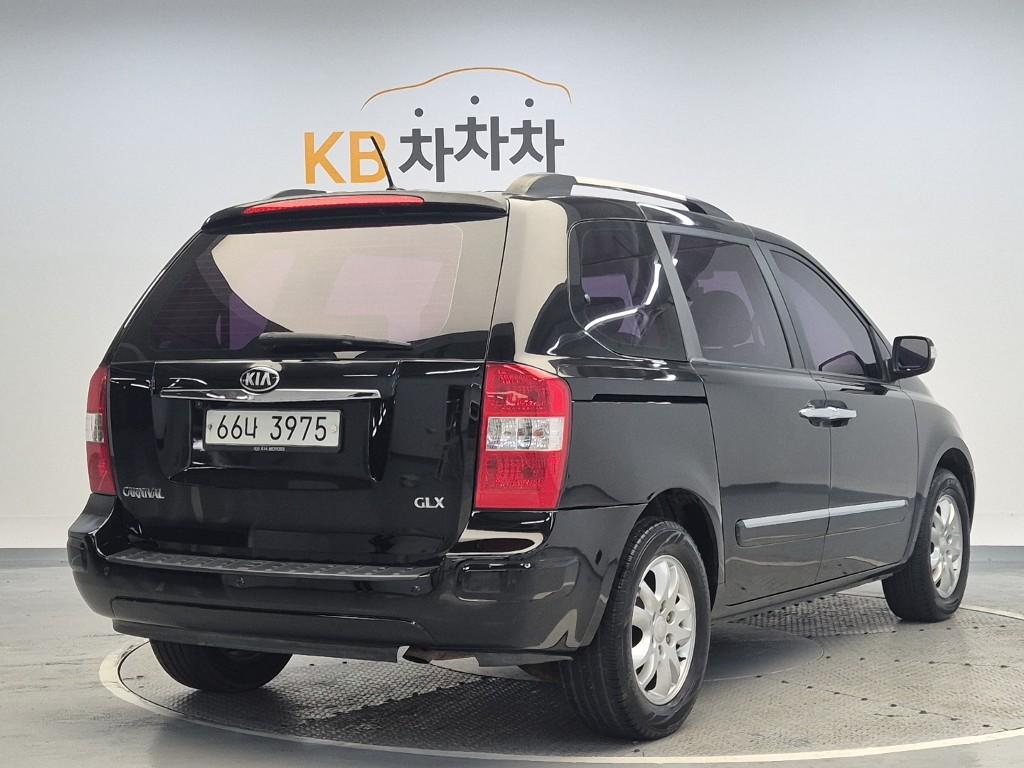 Kia Carnival R GLX Top Model R2.2 E-VGT 4