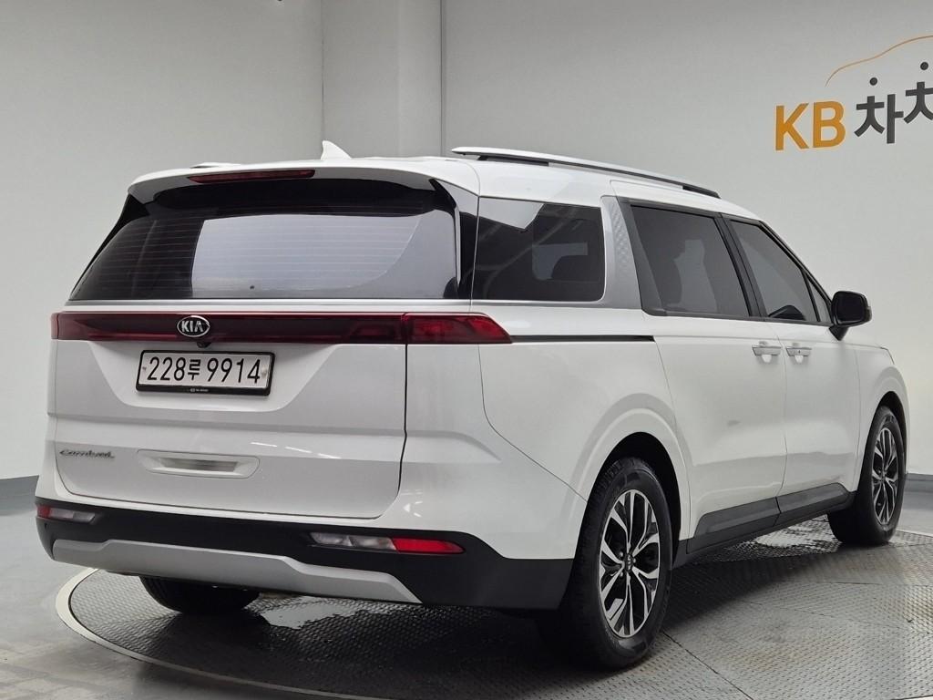 Kia Carnival New KA4 Prestige D2.2 Diesel 4