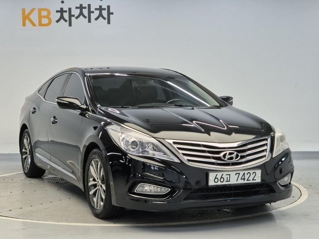 Hyundai Grandeur 2011 photo 4