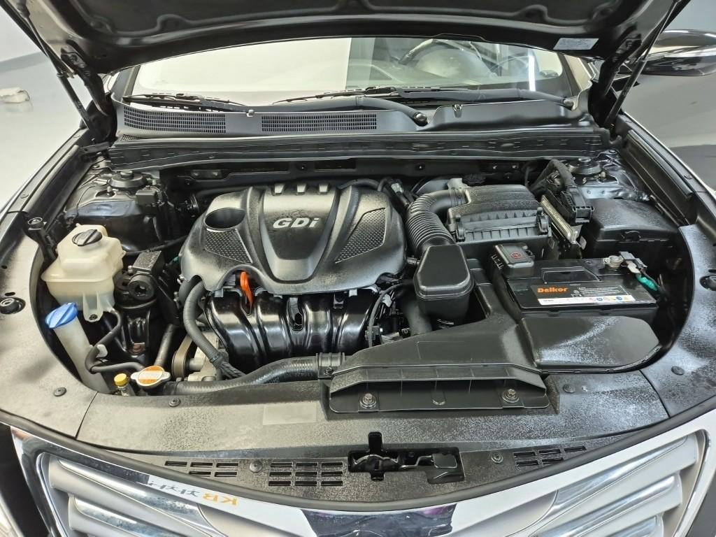 Hyundai Grandeur 2011 photo 5