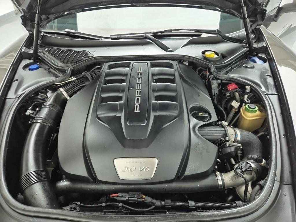 PORSCHE Panamera 3.0 Diesel
