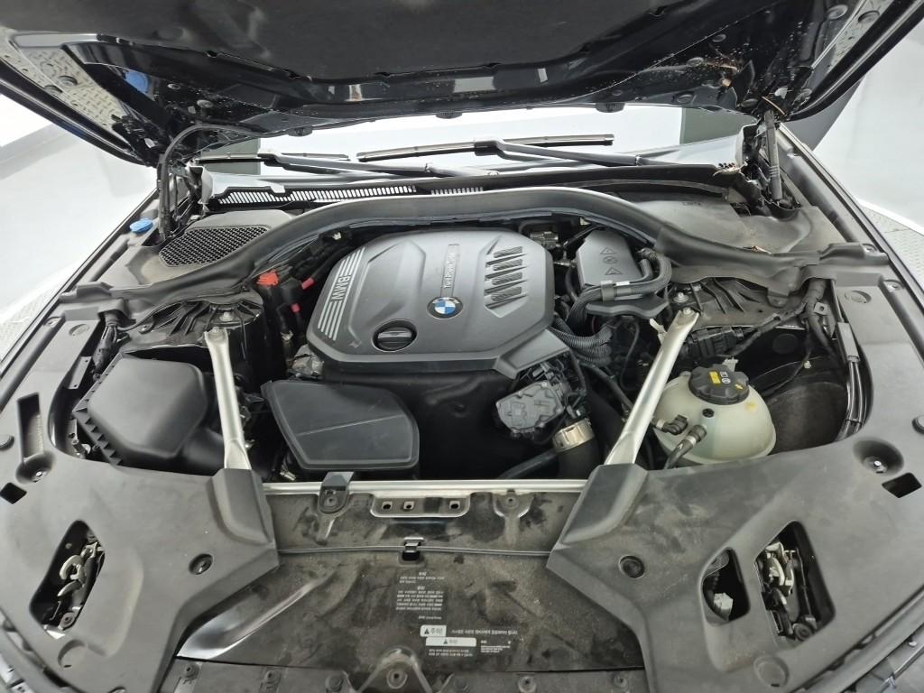 BMW 5 Series Luxury Line Plus 520d Luxury 6