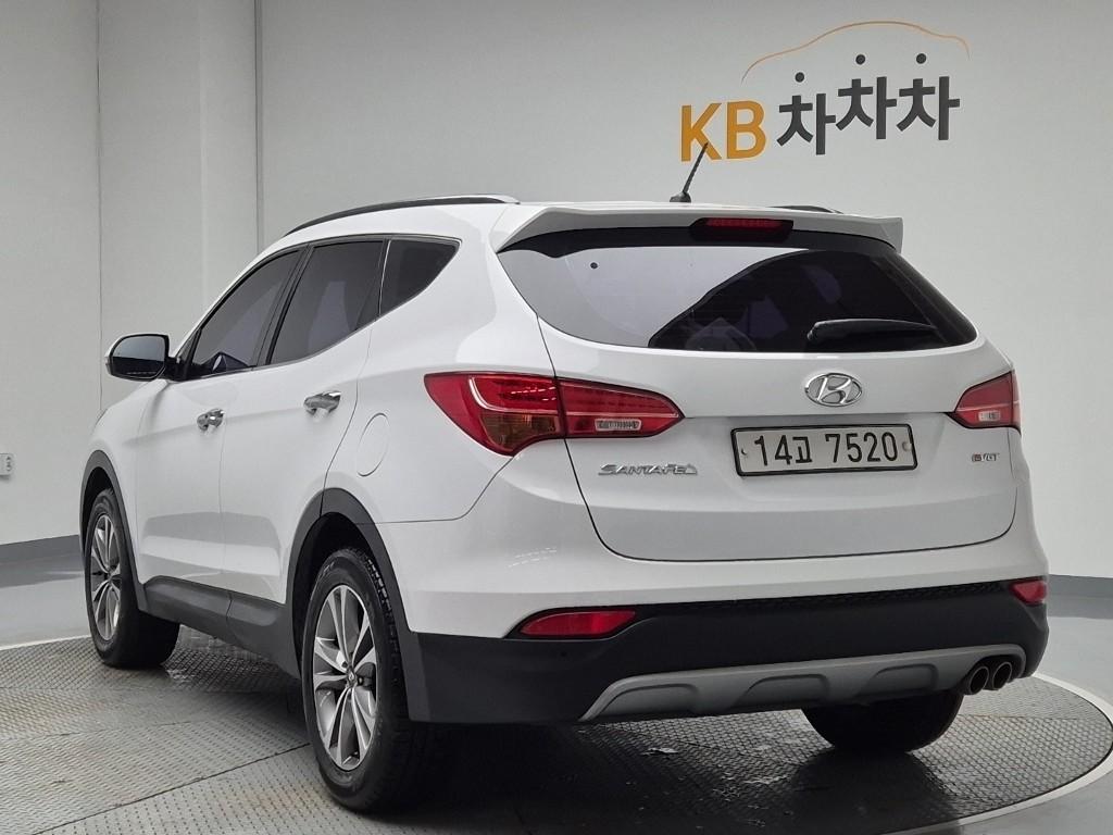 Hyundai Santa Fe DM Premium e-VGT R2.0 2WD 3