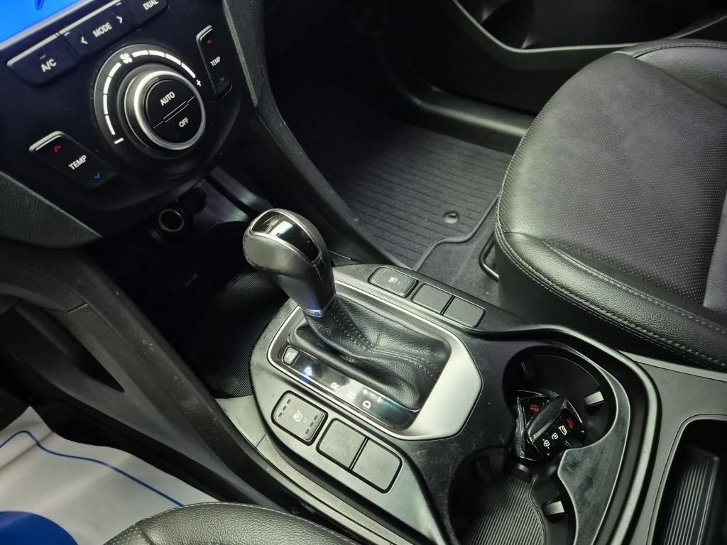 Hyundai Santa Fe DM Premium e-VGT R2.0 2WD 9