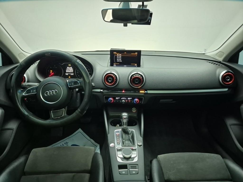 VW/AUDI A3 (3rd Generation) 35 TDI Sportback