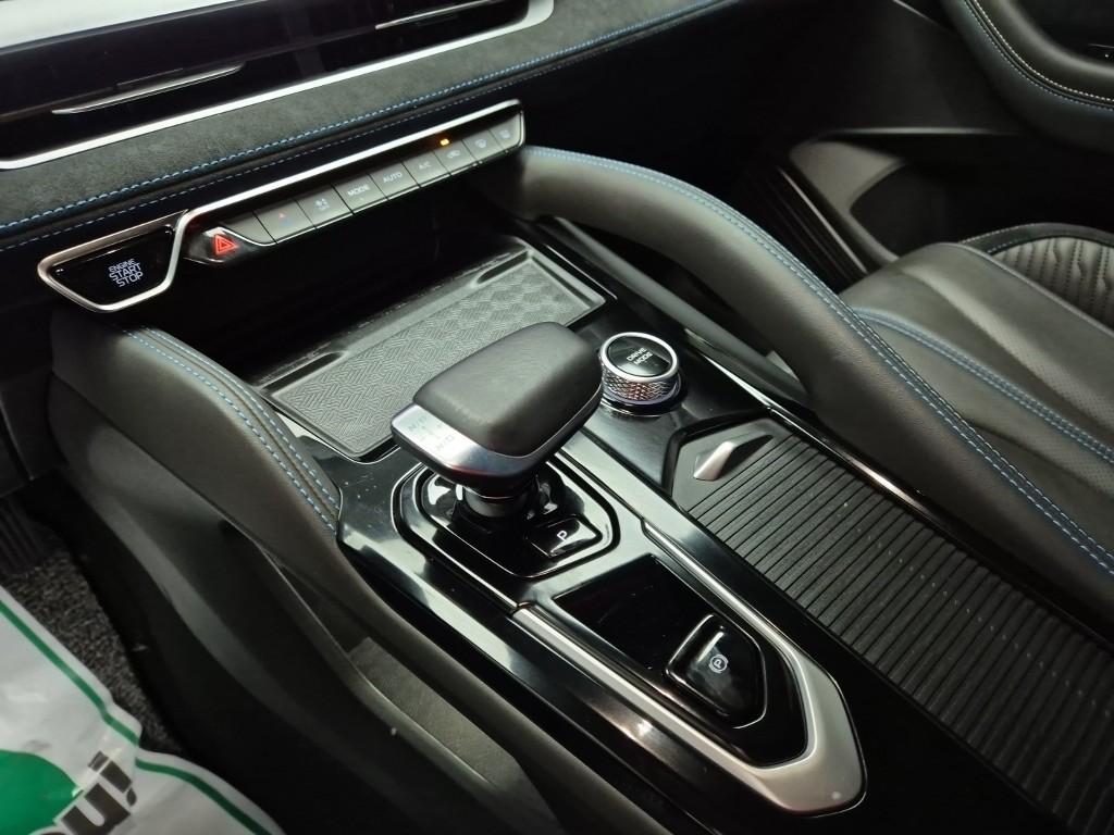 Renault Koleos Samsung Hybrid Esprit Alpine Hybrid 9