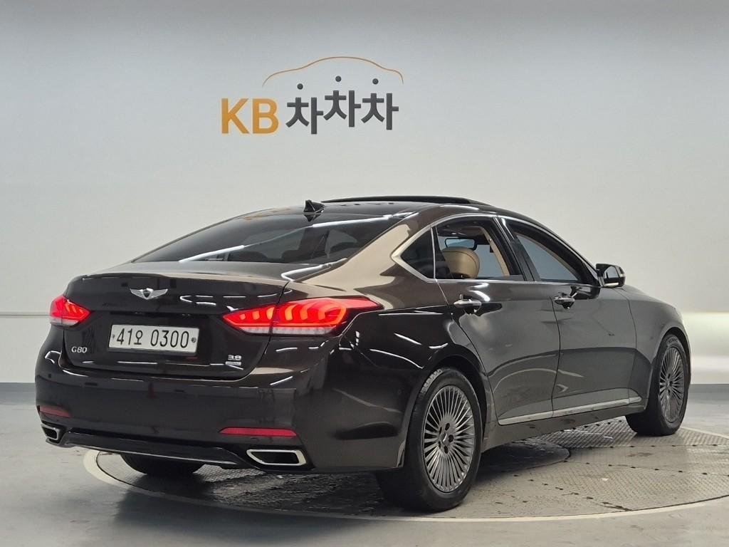 Genesis G80 Finest 3.8 V6 GDi AWD 4