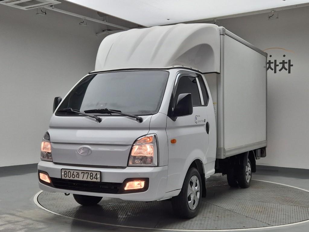 Hyundai Porter II LPG Powergate LPG Fixed Floor Powergate Long Wheelbase Super Cab 2