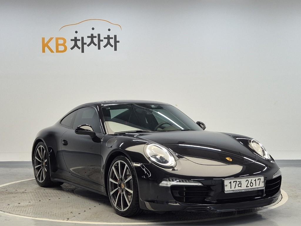 PORSCHE 911 (991) Carrera 4S
