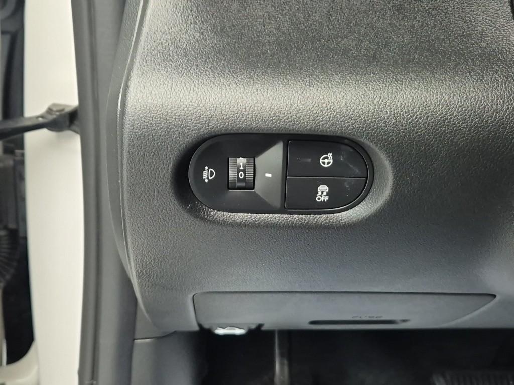 Hyundai Casper The Essential Smart Stream Gasoline 1.0 - фото 17