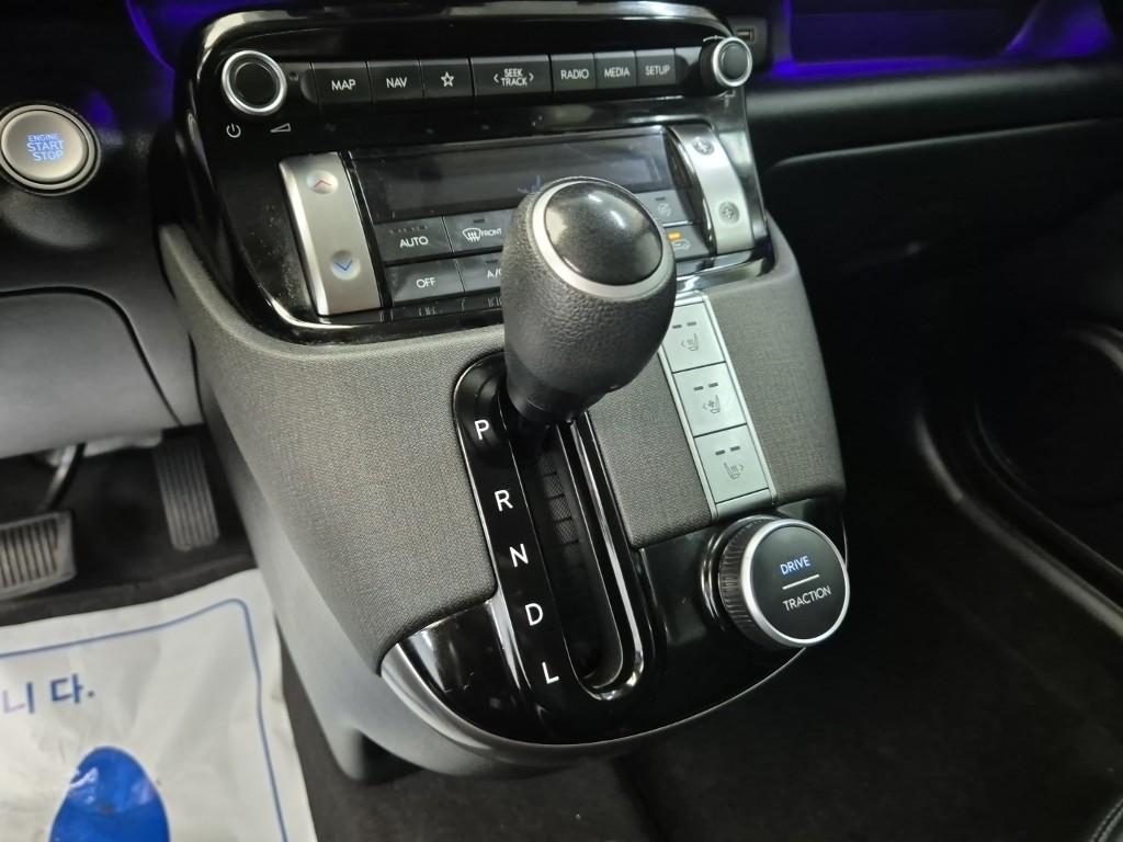 Hyundai Casper The Essential Smart Stream Gasoline 1.0 - фото 8