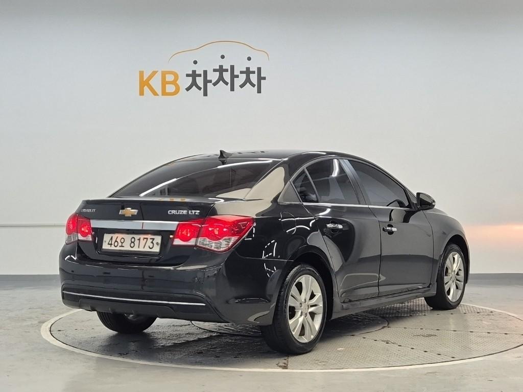 Chevrolet Cruze LTZ+ 1.8 Gasoline 4