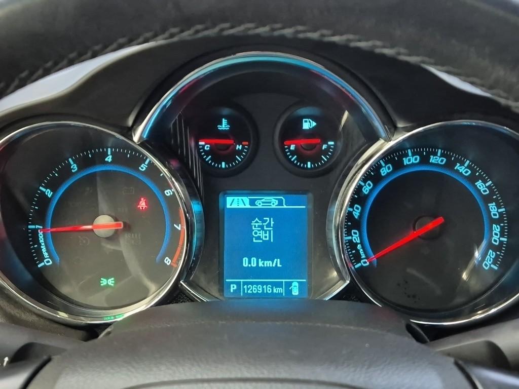 Chevrolet Cruze LTZ+ 1.8 Gasoline 7