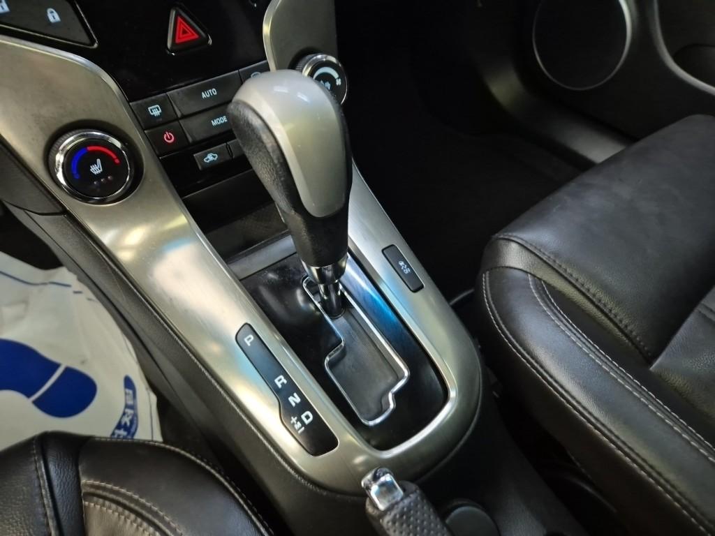 Chevrolet Cruze LTZ+ 1.8 Gasoline 9