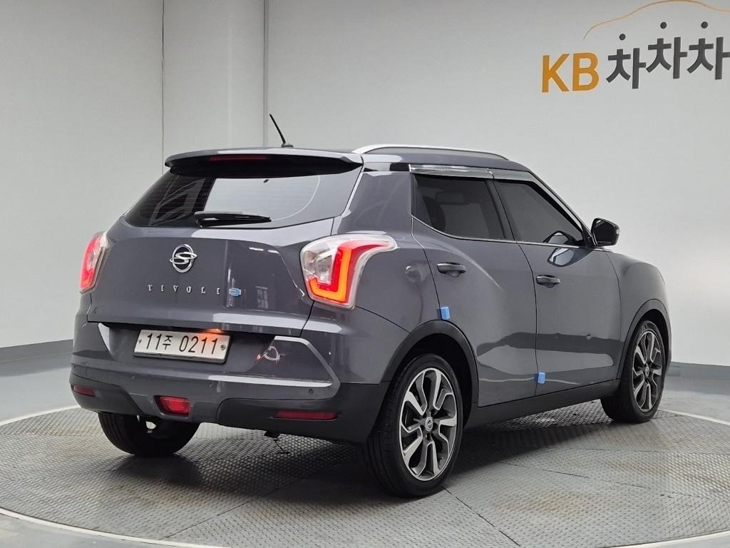 KG Mobility Tivoli 2016 photo 3