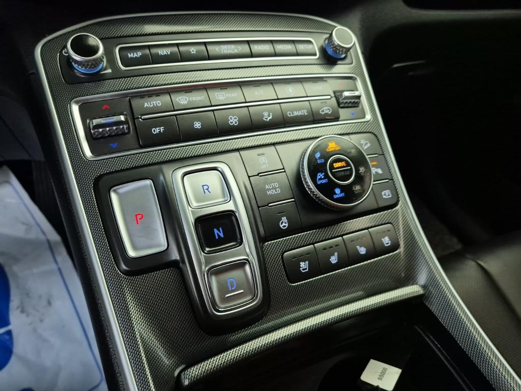 Hyundai Santa Fe Prestige Smart Stream Diesel 2.2 AWD 9