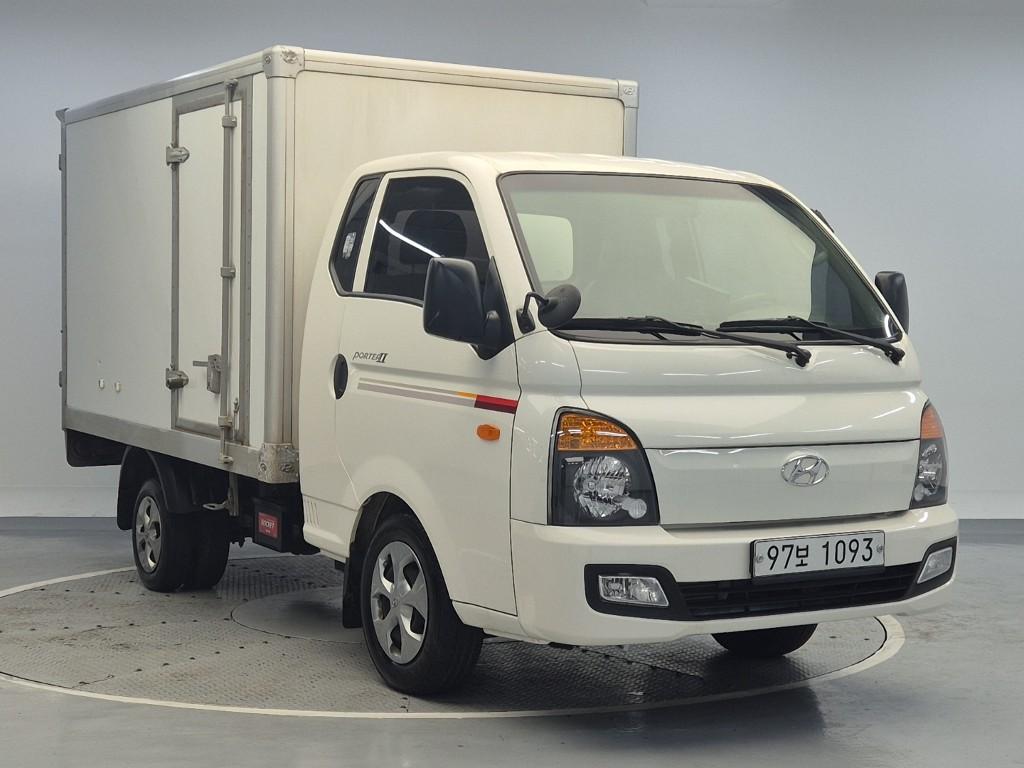Hyundai Porter II Super Cab Fixed Floor Long Wheelbase Super Cab 5