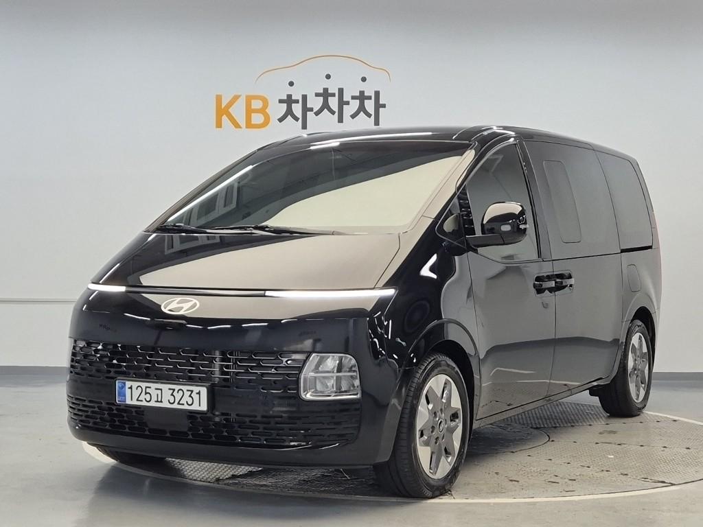 Hyundai Staria Star Modern - фото 1